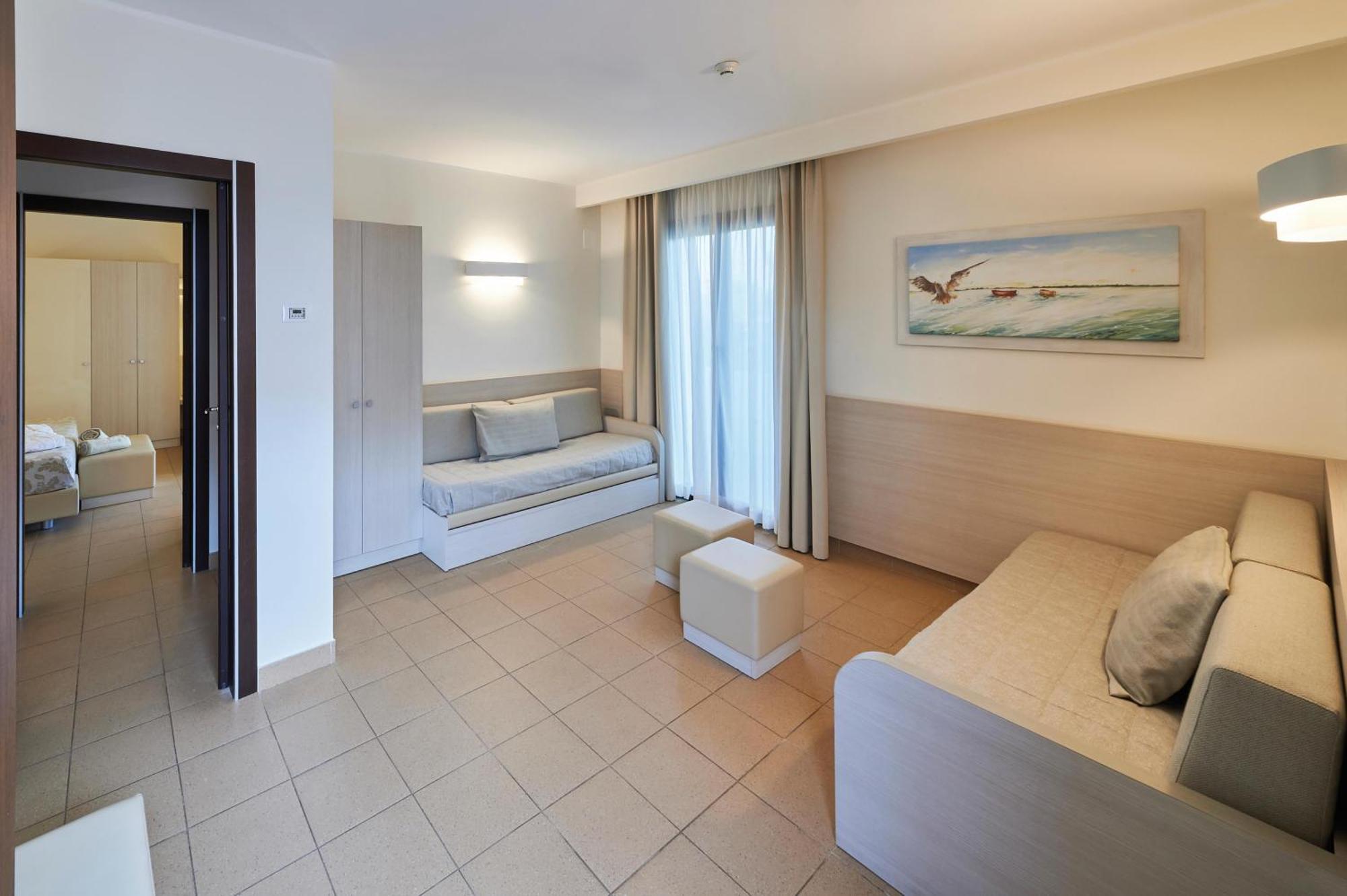 Riva Marina Resort - Cdshotels 카로비그노 외부 사진